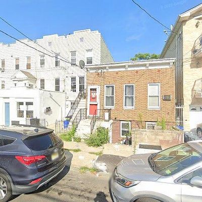 23 Wallis Ave, Jersey City, NJ 07306