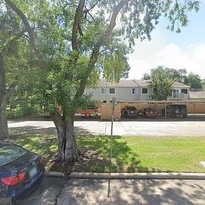 2305 Briarwest Blvd, Houston, TX 77077