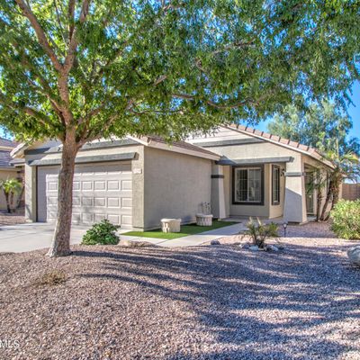 2359 W Morning Sun Cir, San Tan Valley, AZ 85144