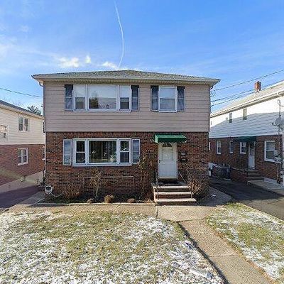 2413 3 Rd St, Fort Lee, NJ 07024