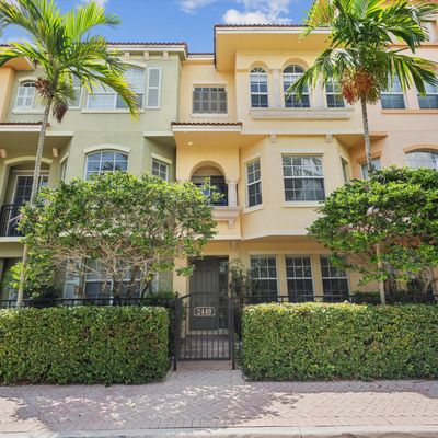 2449 San Pietro Cir, Palm Beach Gardens, FL 33410