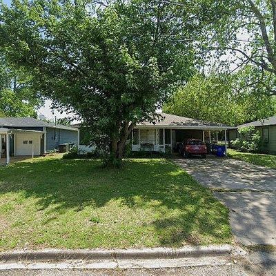 210 Bagin St, Whitesboro, TX 76273