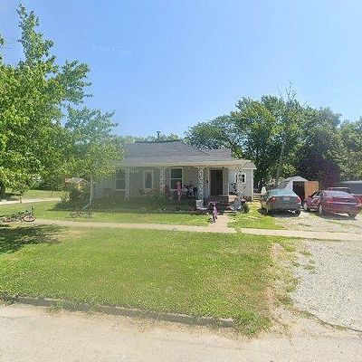 219 N Walnut St, Lamoni, IA 50140