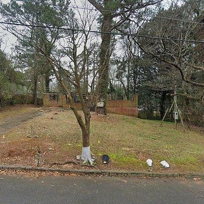 2949 Laguna Dr, Decatur, GA 30032