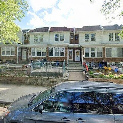 3306 Saint Vincent St, Philadelphia, PA 19149