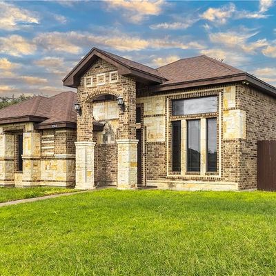 3503 Water Oak Dr, Edinburg, TX 78542