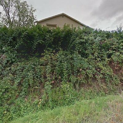 3525 S 133 Rd St, Tukwila, WA 98168