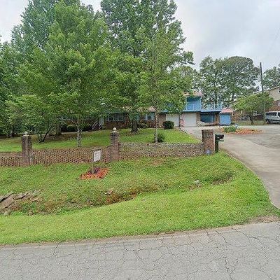 355 Freeman Ave, Forsyth, GA 31029