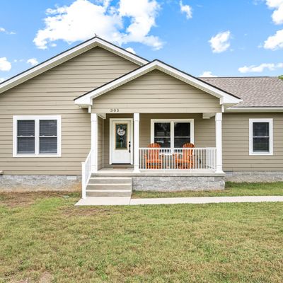 305 Bridge St E, Wartrace, TN 37183