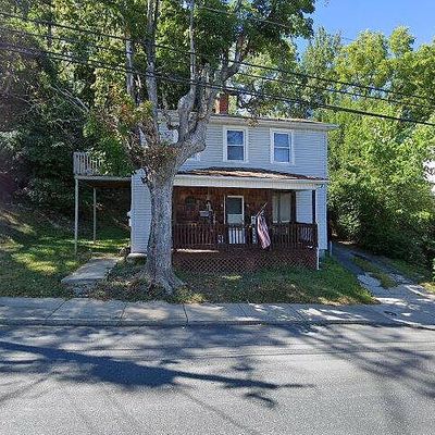 316 N Lewis St, Staunton, VA 24401