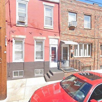 319 Mercy St, Philadelphia, PA 19148