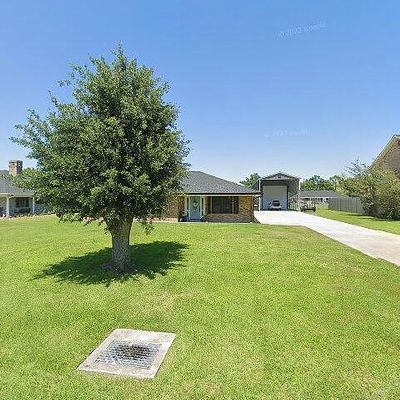 4005 Kerr Dr, Bourg, LA 70343