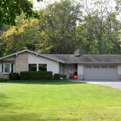 4065 S Sunny Slope Rd, New Berlin, WI 53151