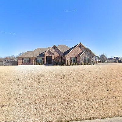 4111 Highplains Dr, Rogers, AR 72756