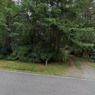 4177 Se Camano Dr, Camano Island, WA 98282