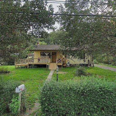 424 Long Run Rd, Mill Hall, PA 17751