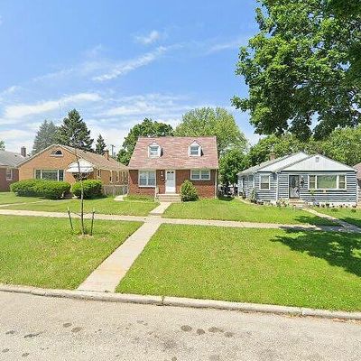 3745 N 58 Th Blvd, Milwaukee, WI 53216