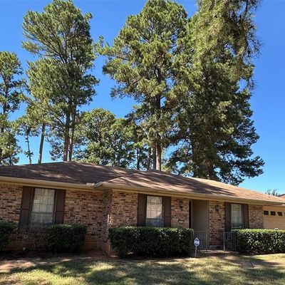 3826 Pines Rd, Shreveport, LA 71119