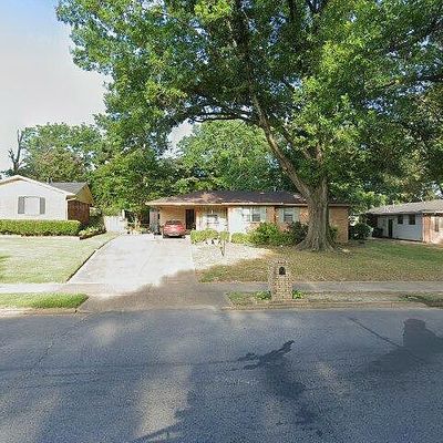 3969 Bishops Bridge Rd, Memphis, TN 38118