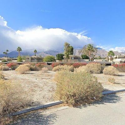 476 Bradshaw Ln, Palm Springs, CA 92262