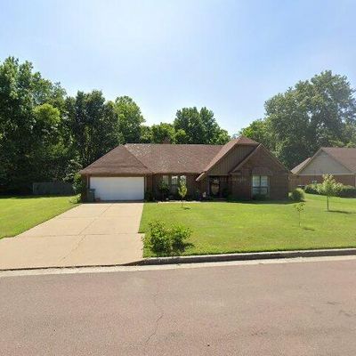 5103 Plum Tree Dr, Southaven, MS 38671