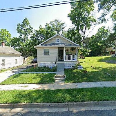 511 68 Th St, Capitol Heights, MD 20743