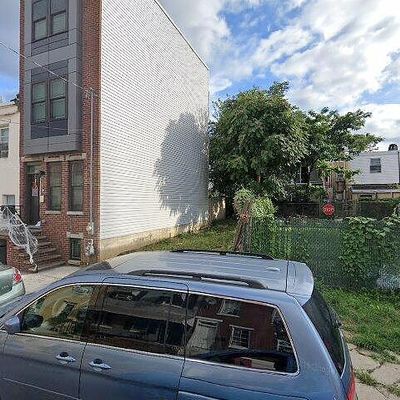 516 Pierce St, Philadelphia, PA 19148