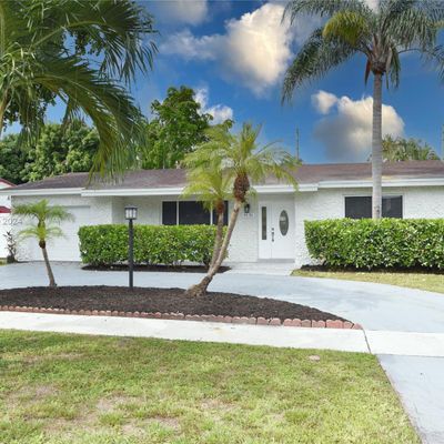 4501 Jefferson St, Hollywood, FL 33021