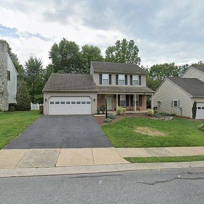 46 Manor Oaks Dr, Millersville, PA 17551