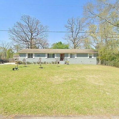 5757 Sandy Dr, Macon, GA 31216