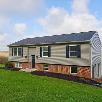 5922 Dairy Rd, Red Lion, PA 17356