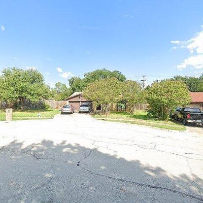 6055 Summerdale Ct, Watauga, TX 76148