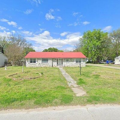 623 Holden Ave, Newport, AR 72112