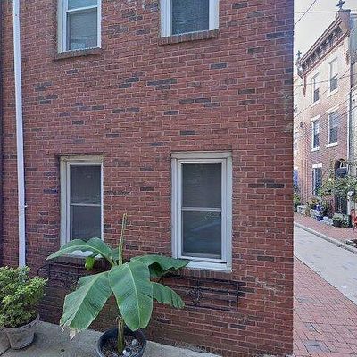 530 Montrose St, Philadelphia, PA 19147