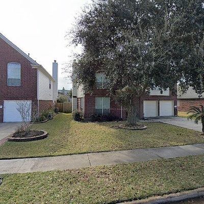 5339 Golden Stream Dr, Houston, TX 77066