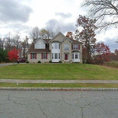 54 Saunders Ln, Hackettstown, NJ 07840