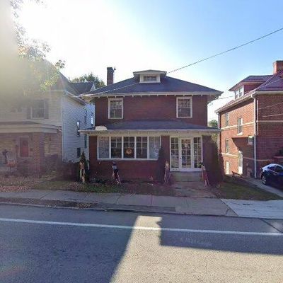 562 N Main St, Greensburg, PA 15601