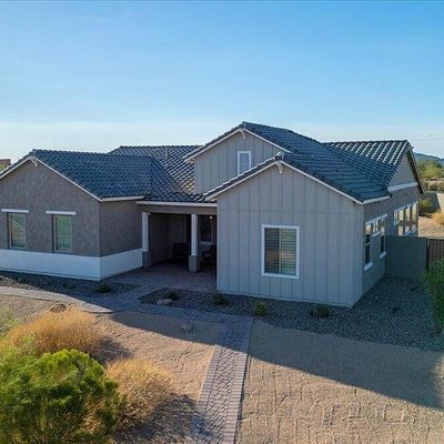 744 N Moon Rd, Apache Junction, AZ 85119