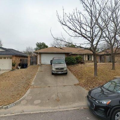 6321 Canyon Cir, Fort Worth, TX 76133