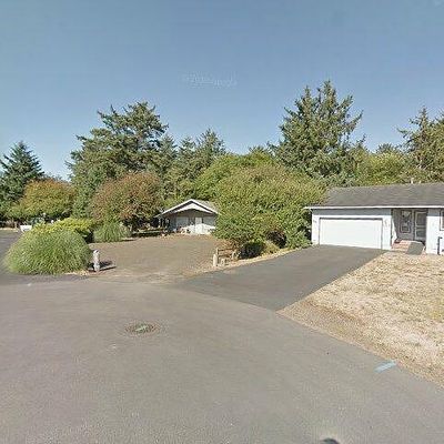 639 Birch Ct Ne, Ocean Shores, WA 98569