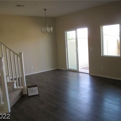 6482 Burns Allen Ave #102, Las Vegas, NV 89122