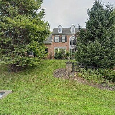 6796 Mill Valley Dr, Warrenton, VA 20187