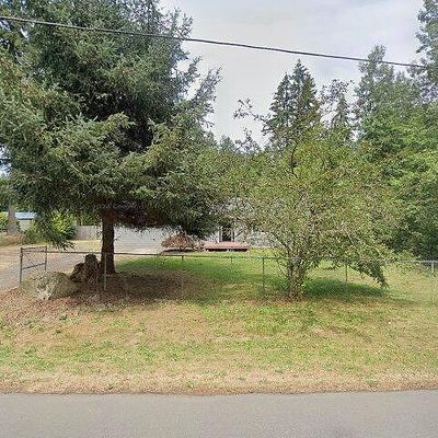 814 Tipsoo Loop S, Rainier, WA 98576