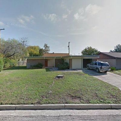 8306 Windover Dr, San Antonio, TX 78218