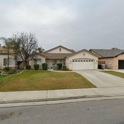 8515 Seven Hills Dr, Bakersfield, CA 93312