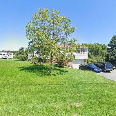 883 N Colebrook Rd, Manheim, PA 17545