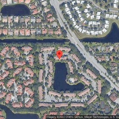 9009 Vineyard Lake Dr, Plantation, FL 33324