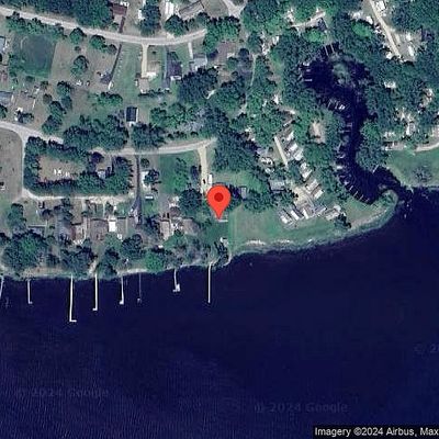 W381 Huron Bay Dr, Montello, WI 53949