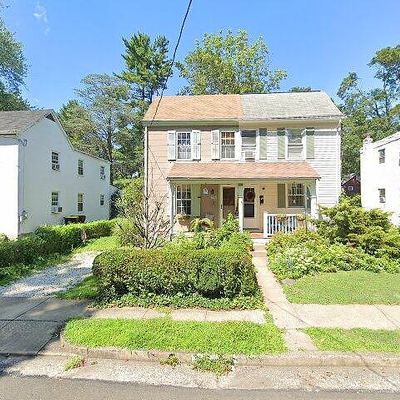 97 Cottage St, Doylestown, PA 18901