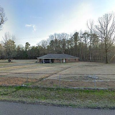 1060 Old Yorkville Rd, Columbus, MS 39702